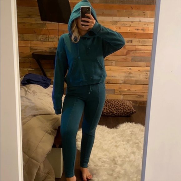 TNA Set - Picture 1 of 5